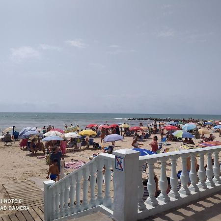 Estudio Wifi Bano 1 Sofa Cama Doble Piscina Playa 100Mts Torrevieja Ngoại thất bức ảnh