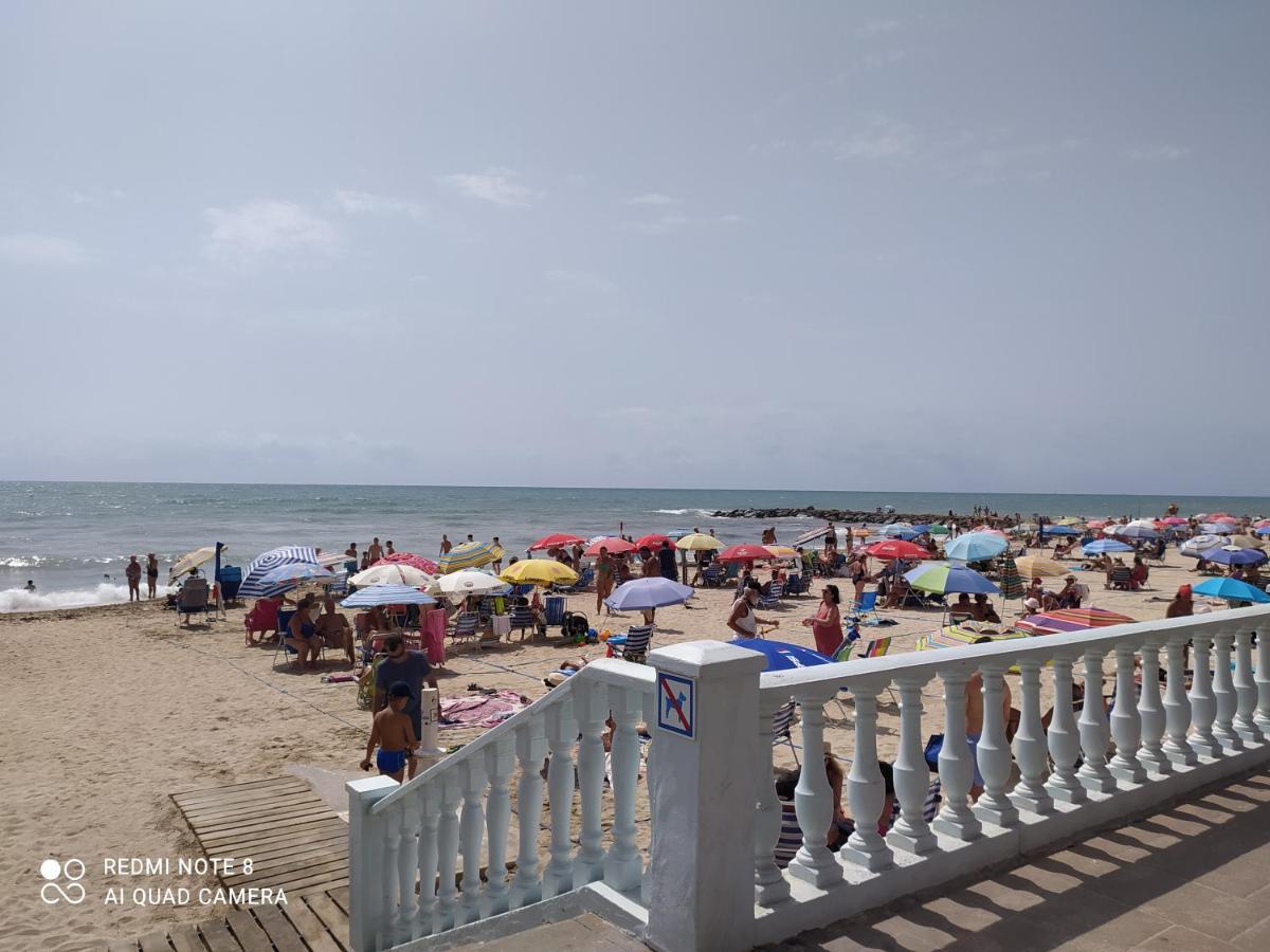 Estudio Wifi Bano 1 Sofa Cama Doble Piscina Playa 100Mts Torrevieja Ngoại thất bức ảnh
