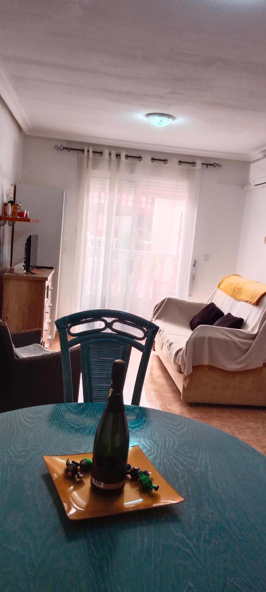 Estudio Wifi Bano 1 Sofa Cama Doble Piscina Playa 100Mts Torrevieja Ngoại thất bức ảnh